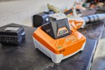 STIHL AL 301 Зарядний пристрій